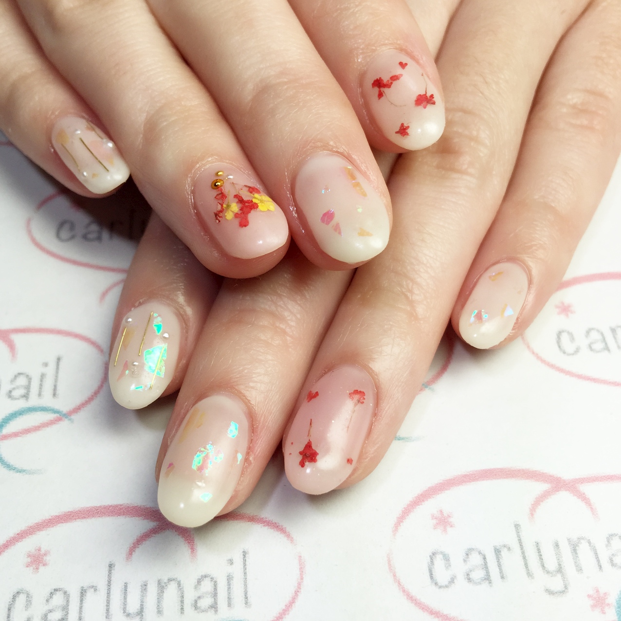 卒業式ネイル Carly Nail 岐阜県岐阜市の人気ネイルサロン スクールのカーリーネイル